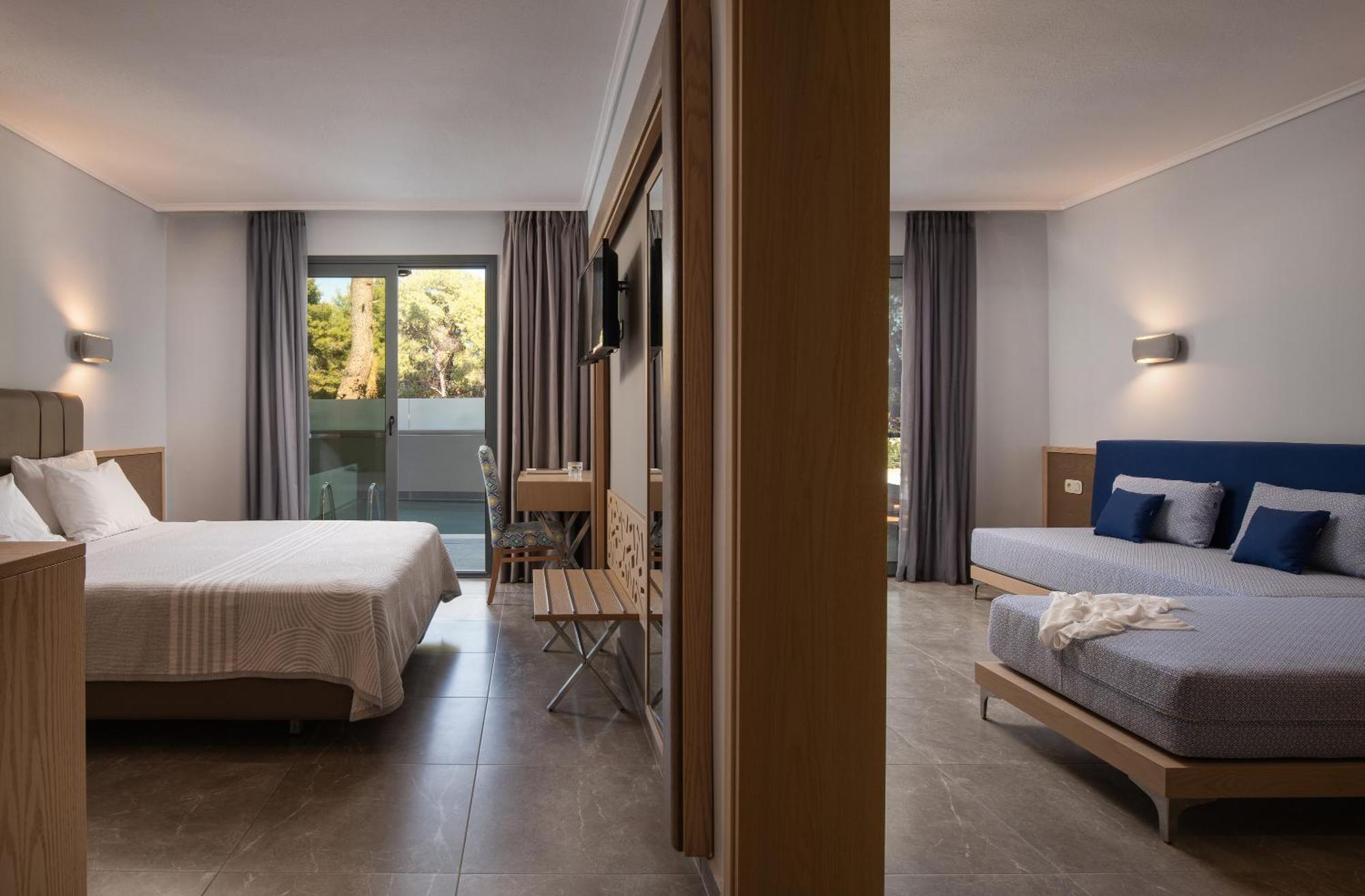 Philoxenia Rezort 4*